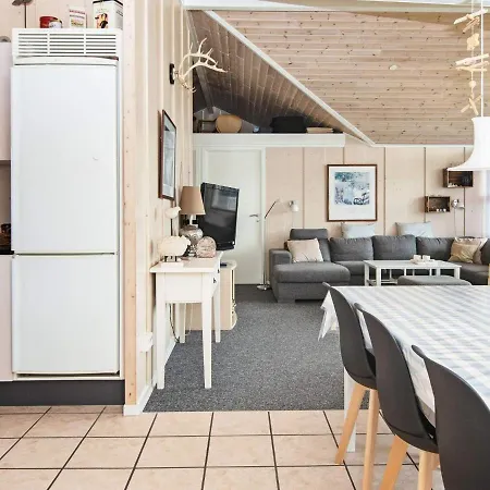 Pleasant Holiday In With Terrace Semesterbostad *