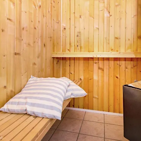 Pleasant Holiday In With Terrace Semesterbostad